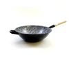 Fanyelű zománcozott wok serpenyő 31cm