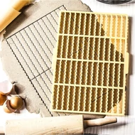 Süteményrácsozók