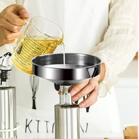 Fém tölcsér 17 cm