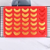 Szilikon hókifli sütőforma 30 darabos