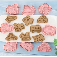 3D Járművek sütikiszúró 8 darab