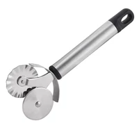 Dupla-kerekű derelye/tésztavágó 19 cm