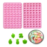 Gyümölcsök gumicukor formázó