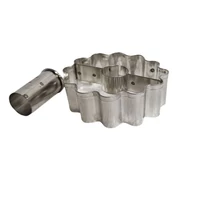 Linzerkiszúró 2az1-ben (8cm)