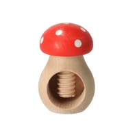 Piros pöttyös gomba diótörő