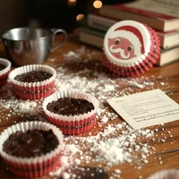 Mikulás mintás muffin papír 75 db