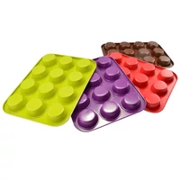 Kerámiabevonatos muffin-sütőforma 12 részes